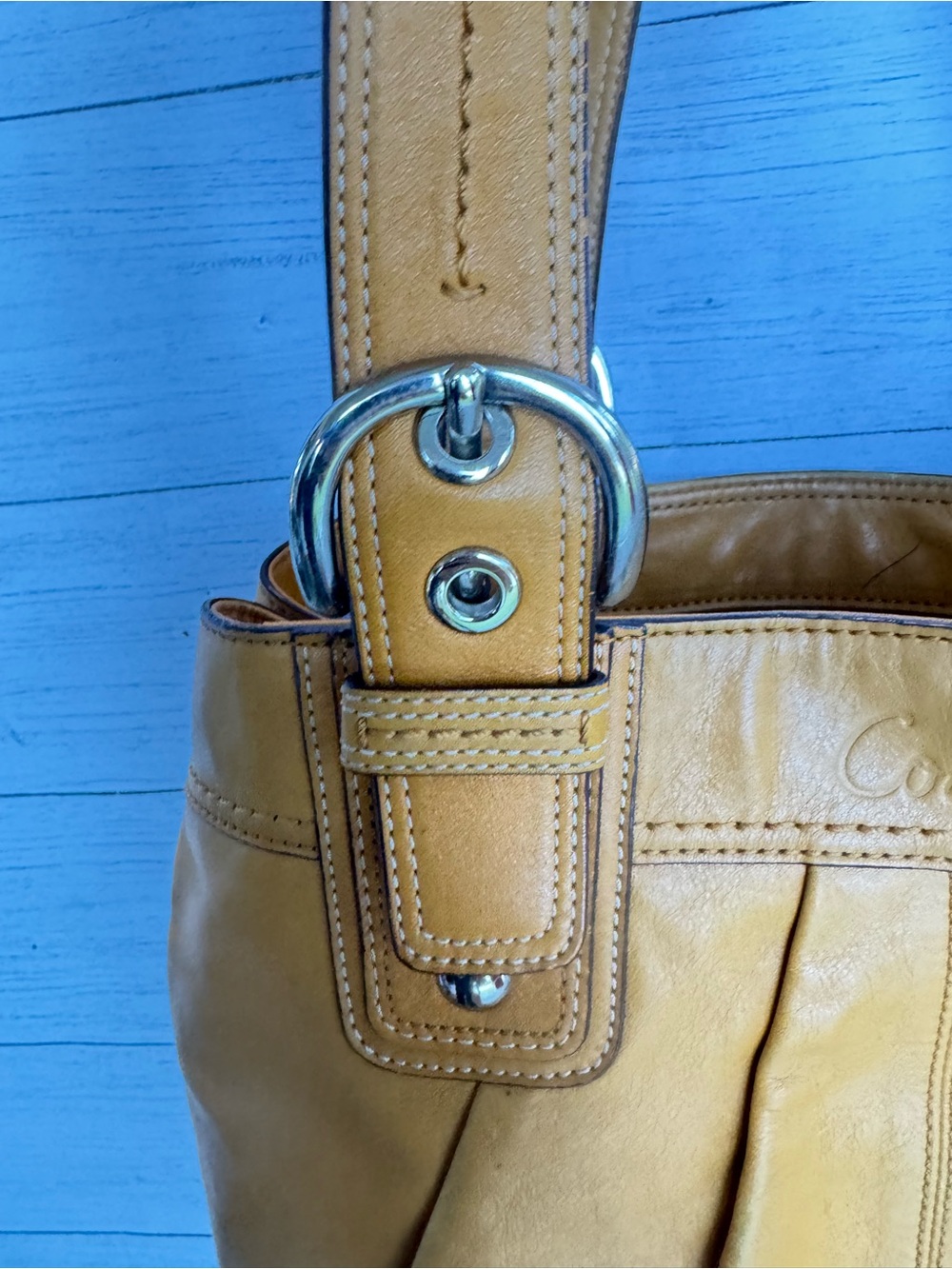 Coach Soho Pleated Mustard Leather Shoulder Bag & Wallet Set F15045 - Picture 4 of 16